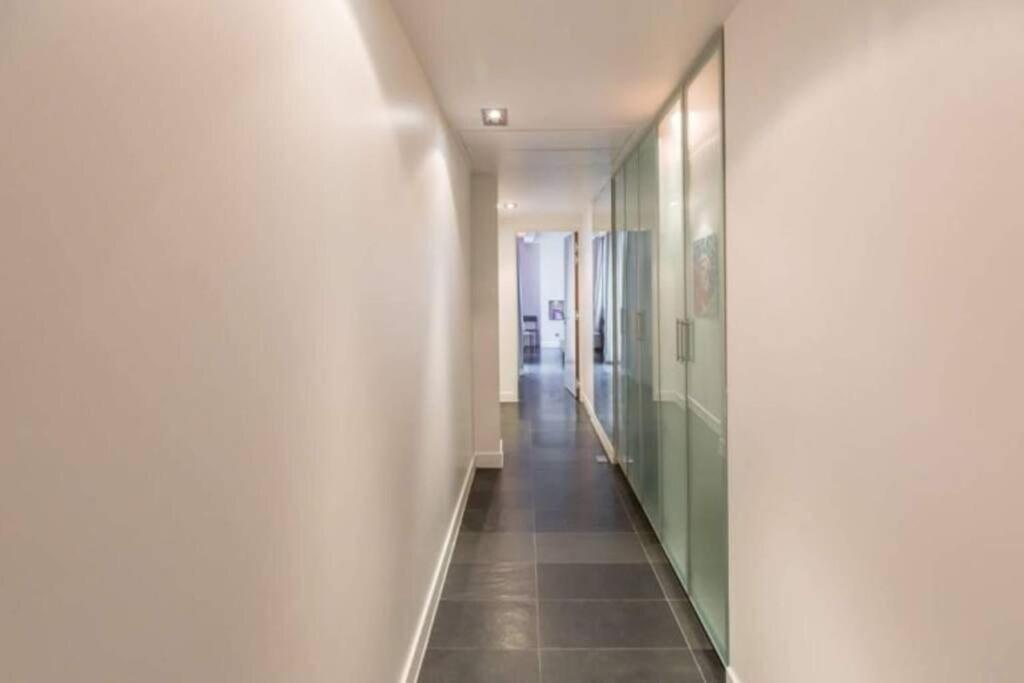 Appartement Cosy Pres Du Marais باريس المظهر الخارجي الصورة