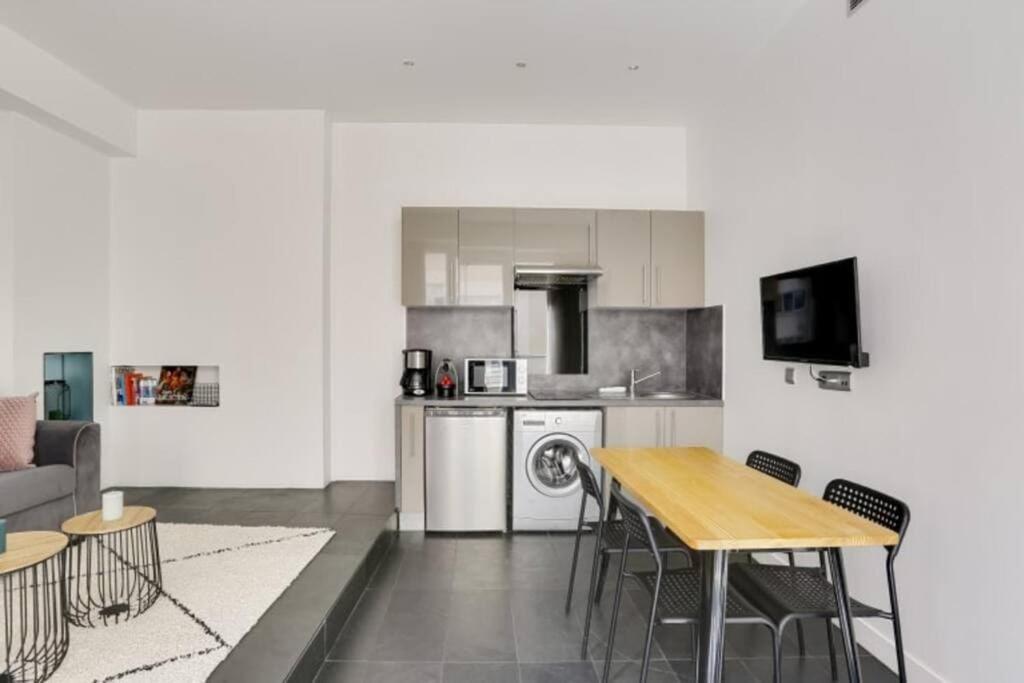 Appartement Cosy Pres Du Marais باريس المظهر الخارجي الصورة