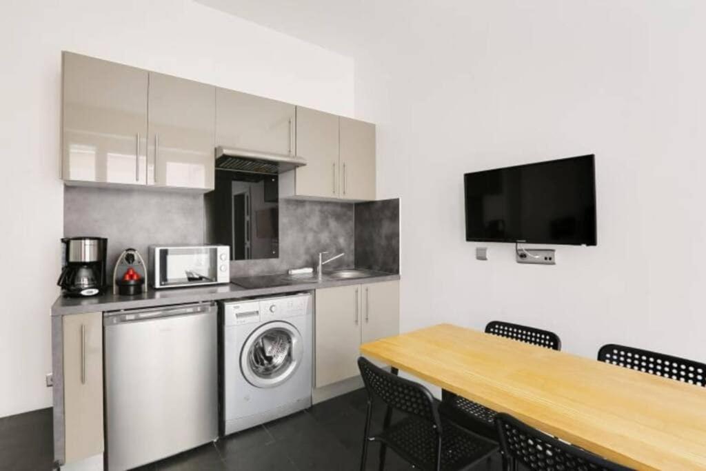 Appartement Cosy Pres Du Marais باريس المظهر الخارجي الصورة